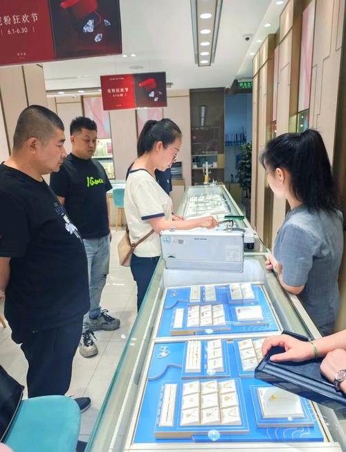 为规范金银首饰销售领域的计量行为,保障消费者权益,白银市市场监督